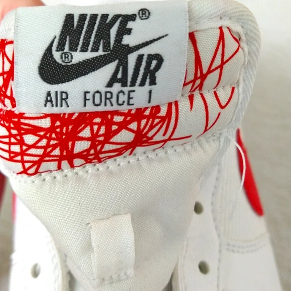 NIKE AIR FORCE 1, size 6 - Picture 6 of 10